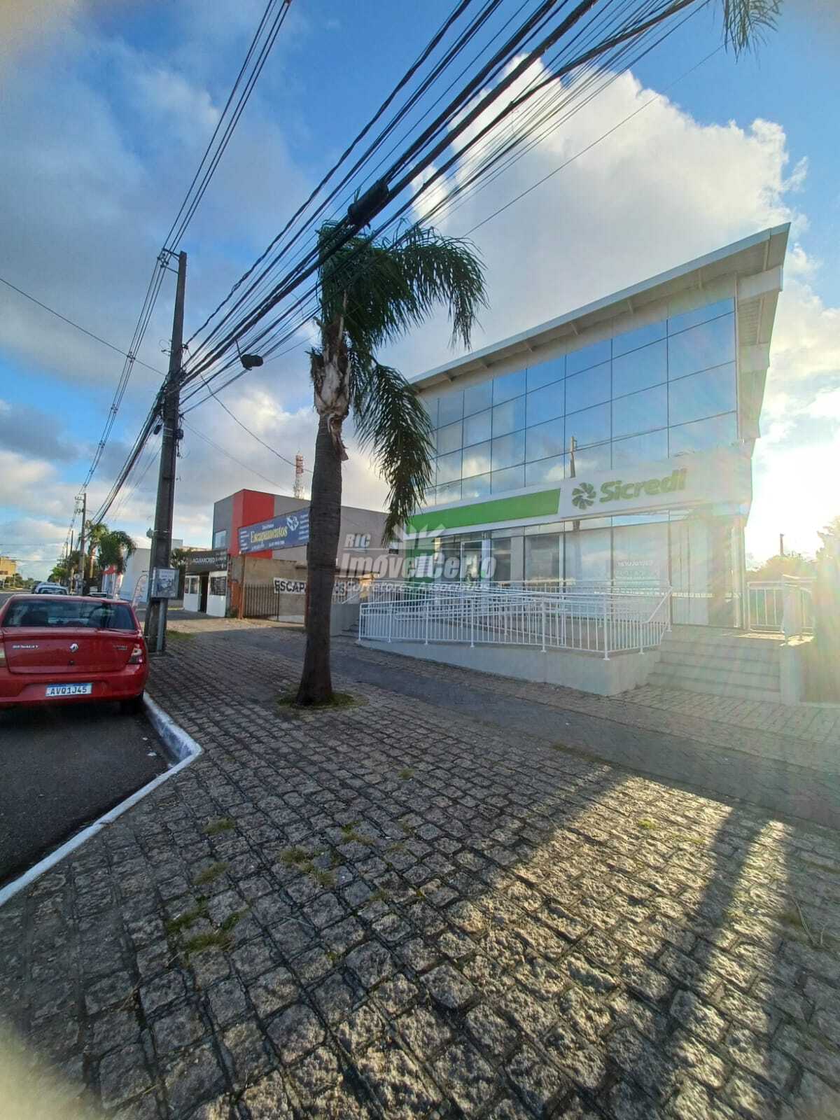 Grande oportunidade, terreno de frente para Avenid