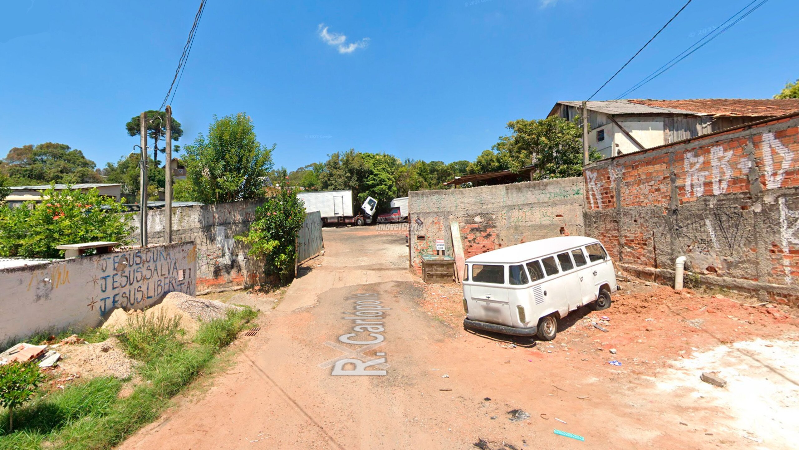 Terreno plano com 3025 m² no bairro Pinheirinho em