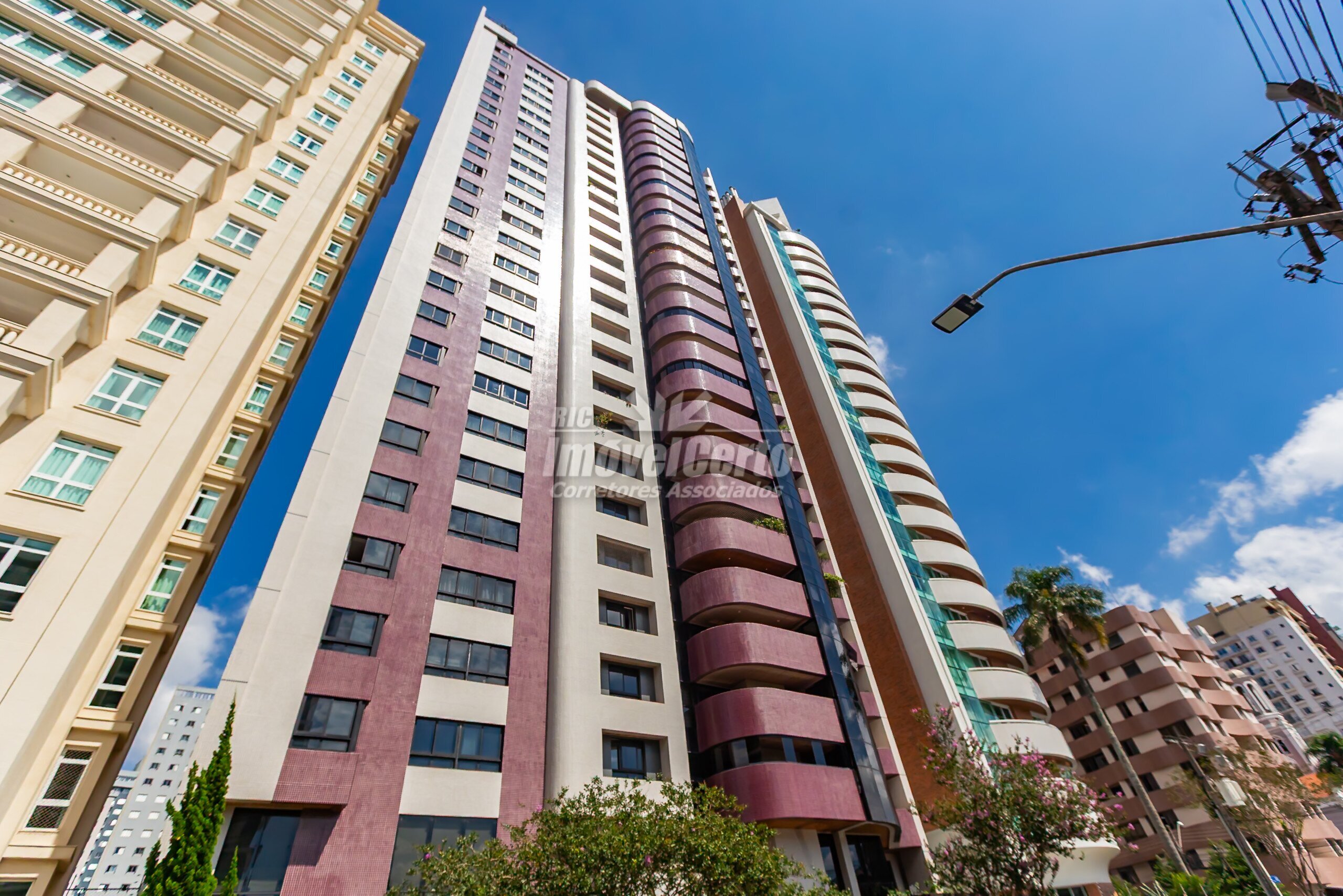 Oportunidade de alto padrão no Batel - Curitiba
