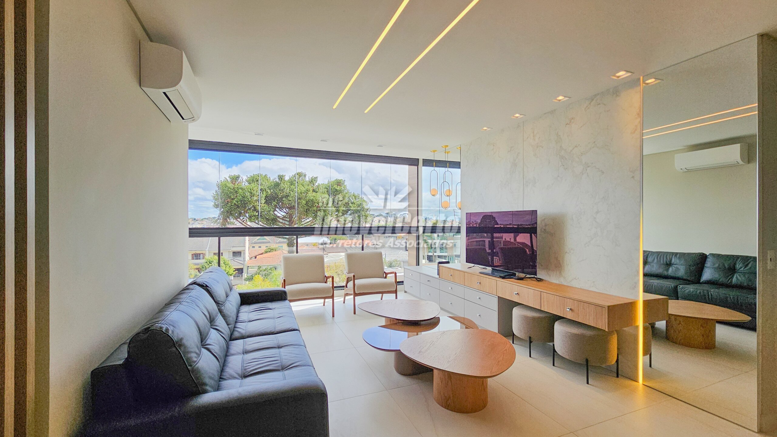 Cobertura duplex de 201 m² de área privativa 3 suí