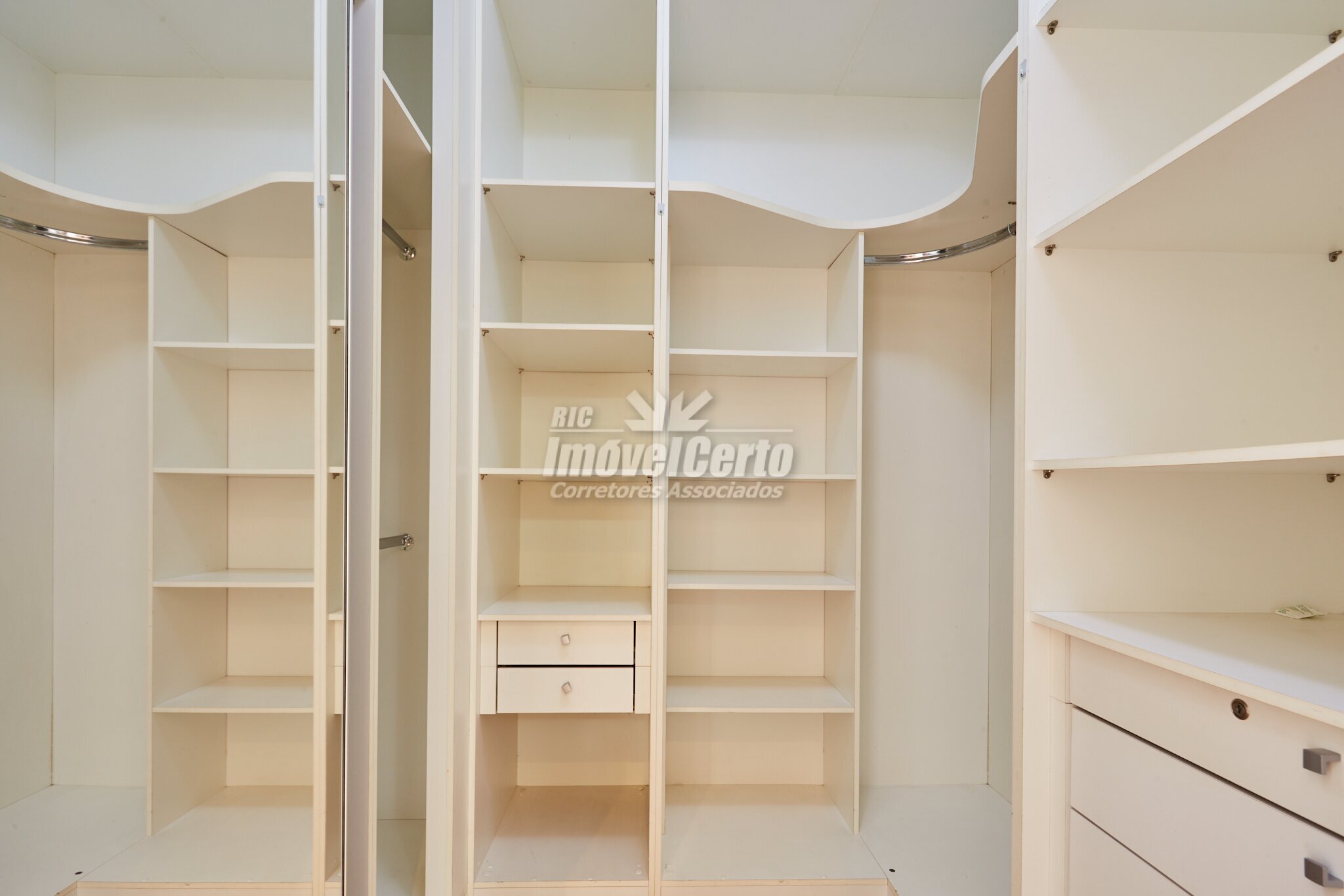 Miniatura 11