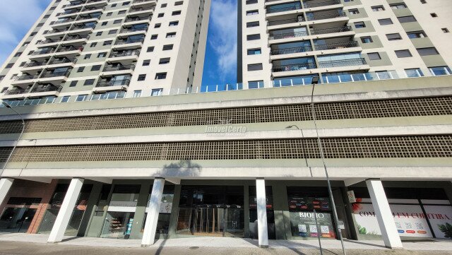 Loja comercial para Venda, 128,00 m², na frente do