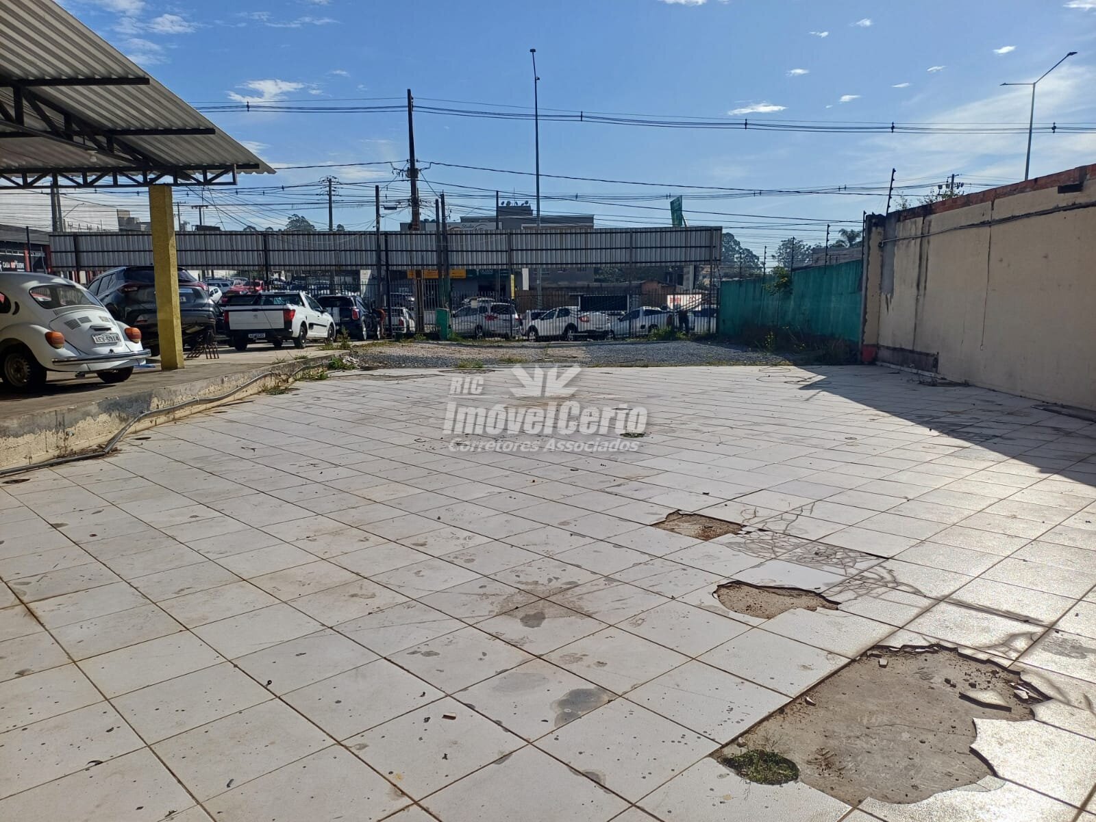 Terreno comercial à venda em Pinhais