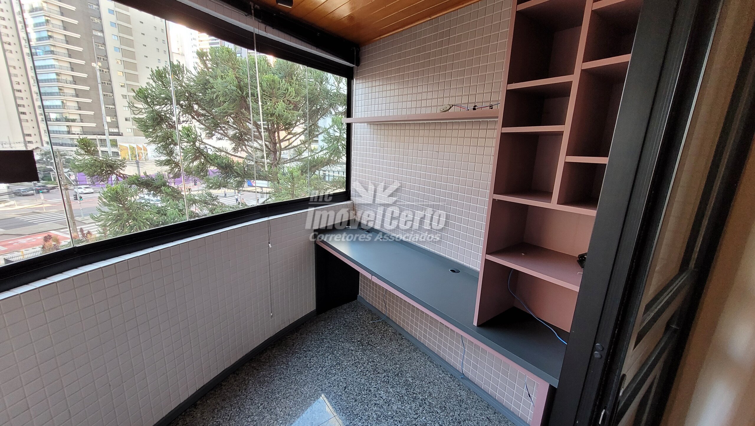 Miniatura 16