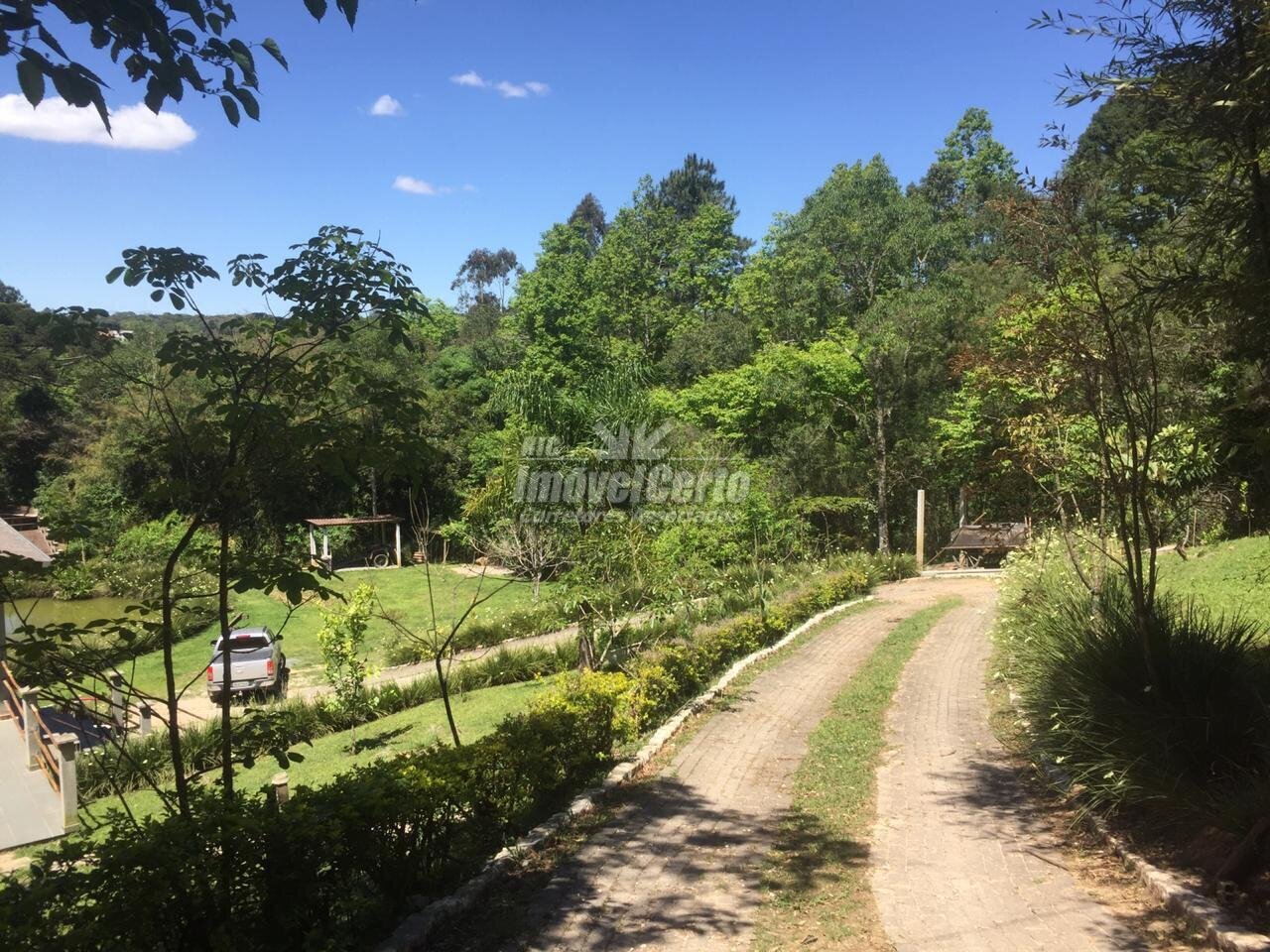 Terreno urbano com 11.000 m² no Lamenha Grande em