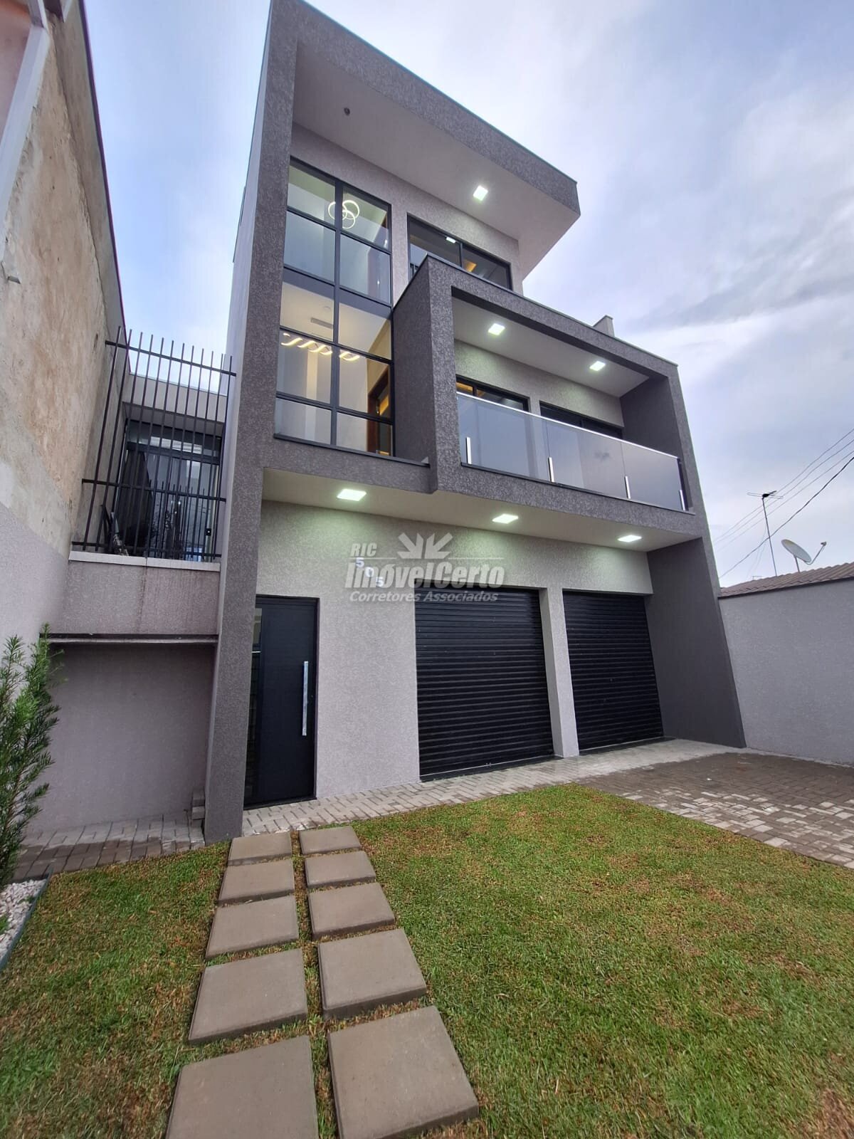 Imóvel Comercial e residencial em excelente locali