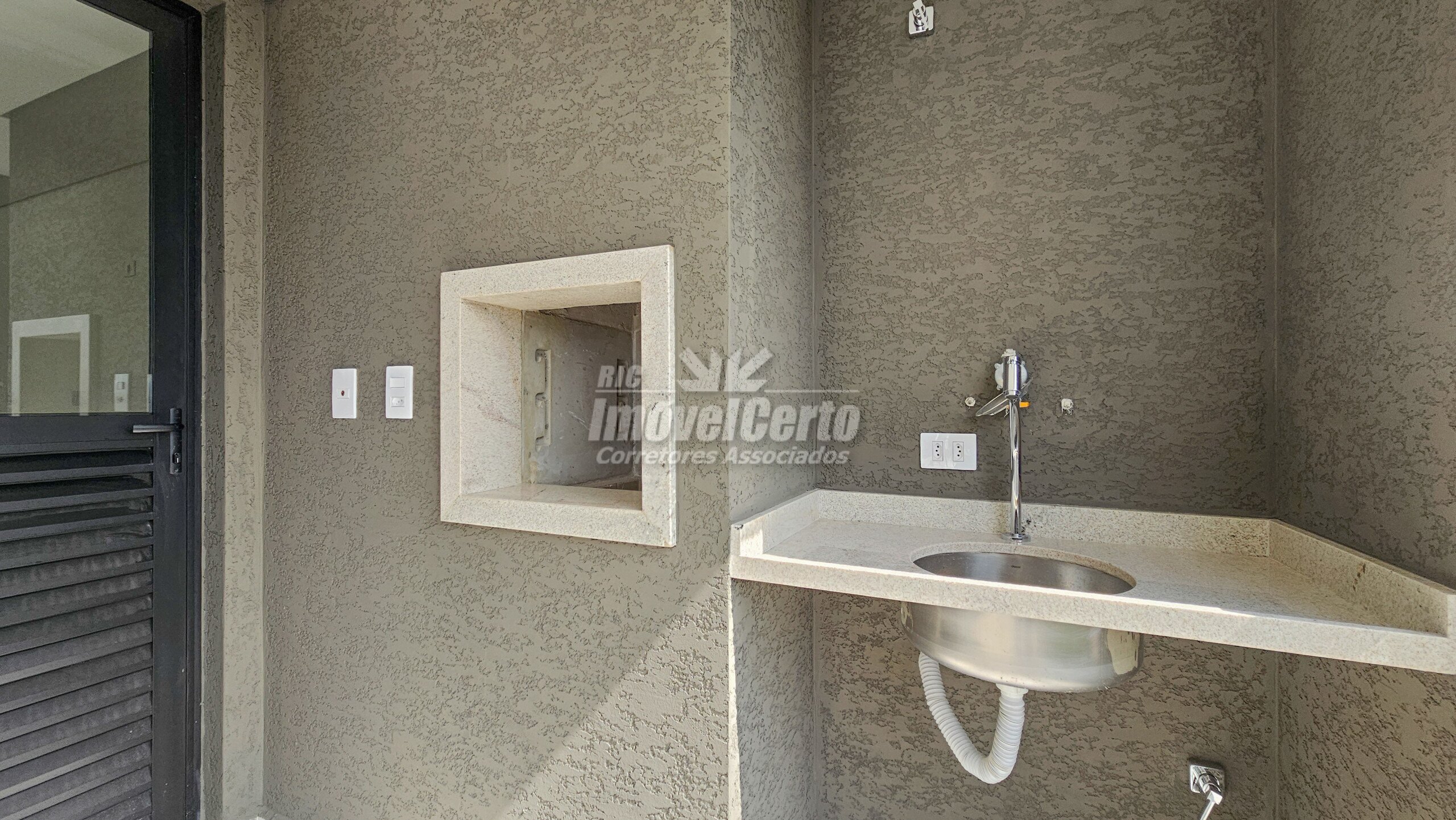 Miniatura 11
