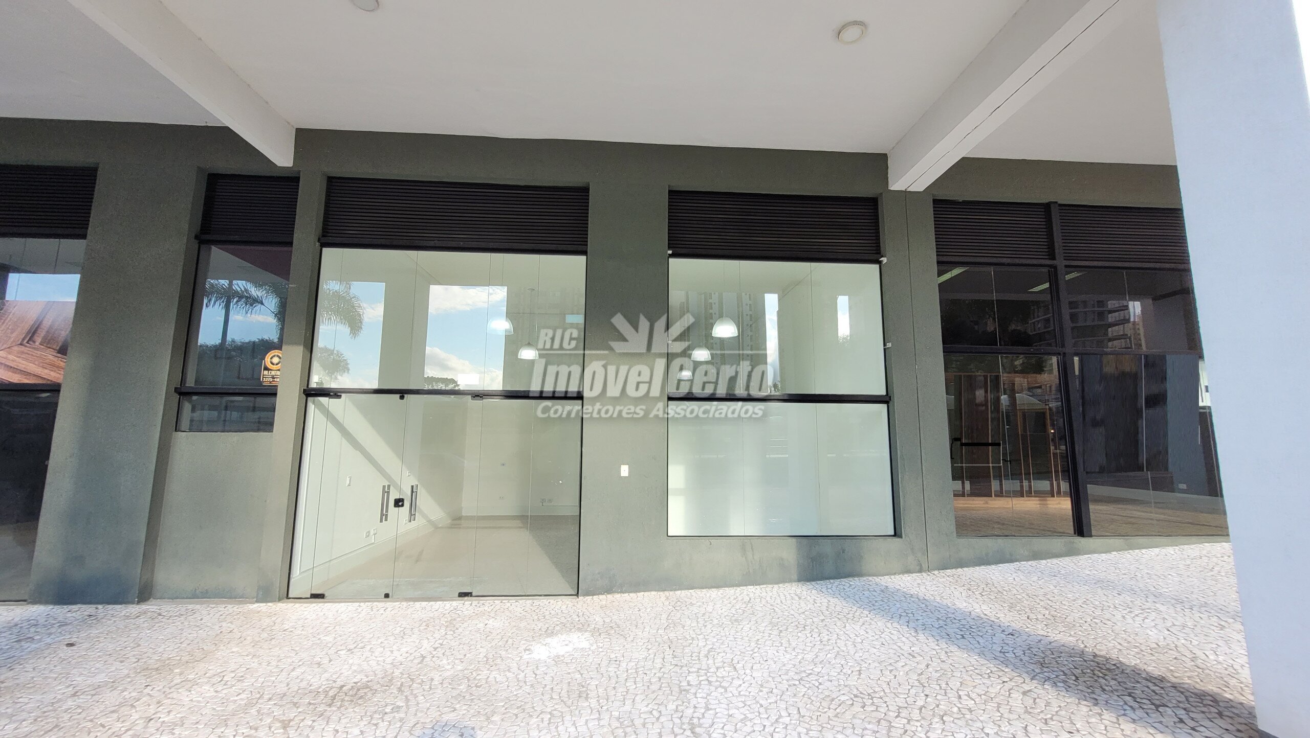 Loja comercial para Venda, 60,00 m², em frente ao