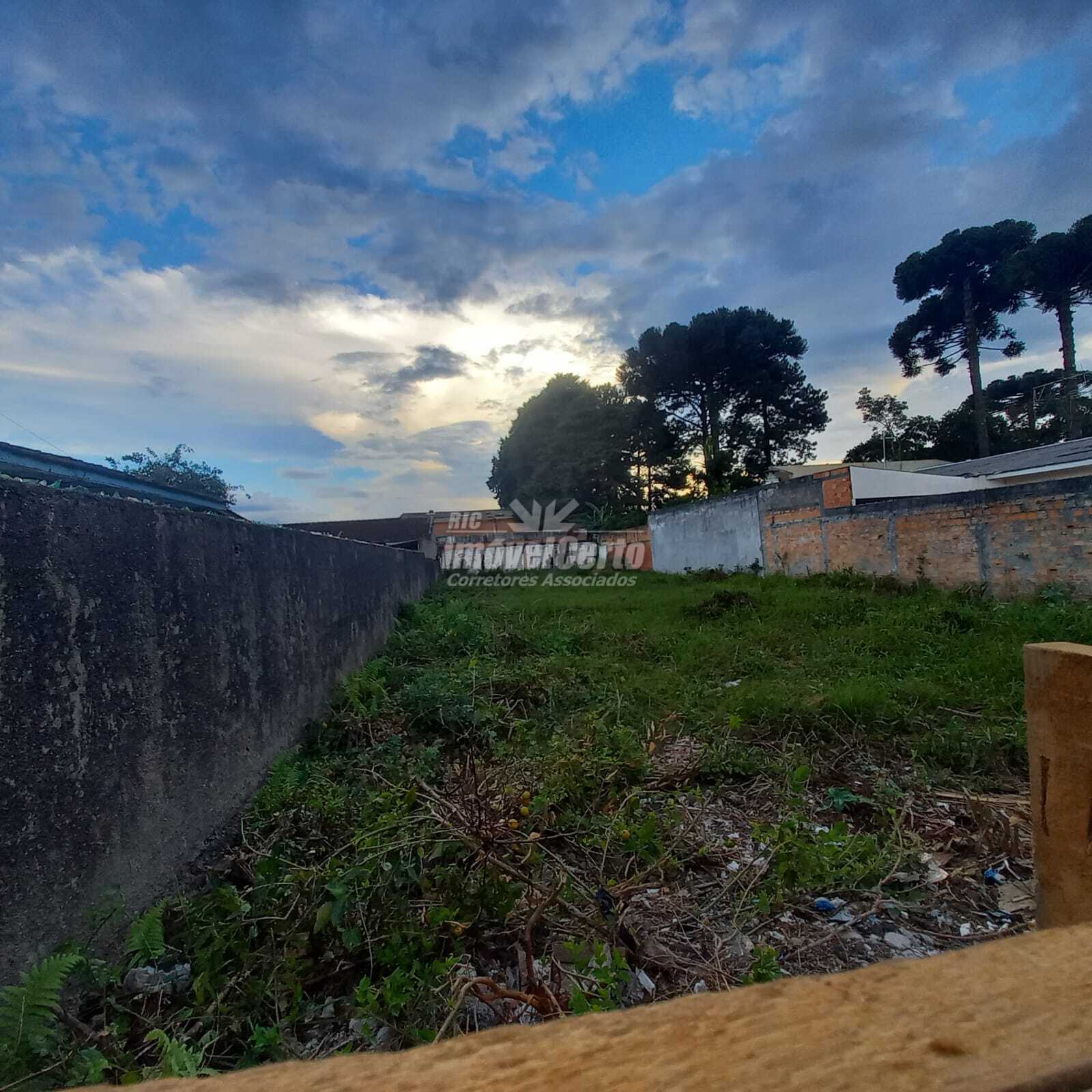 TERRENO A VENDA PRÓXIMO A AVENIDA IRAI