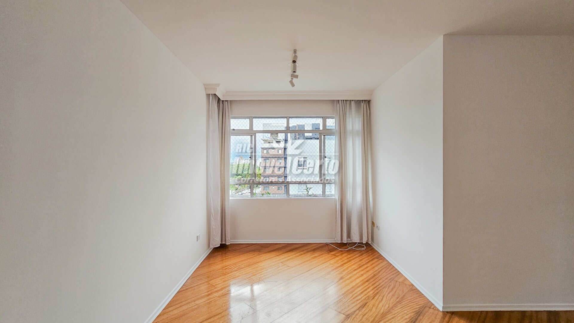 Apartamento de 66 m² privativo com 3 dormitórios e