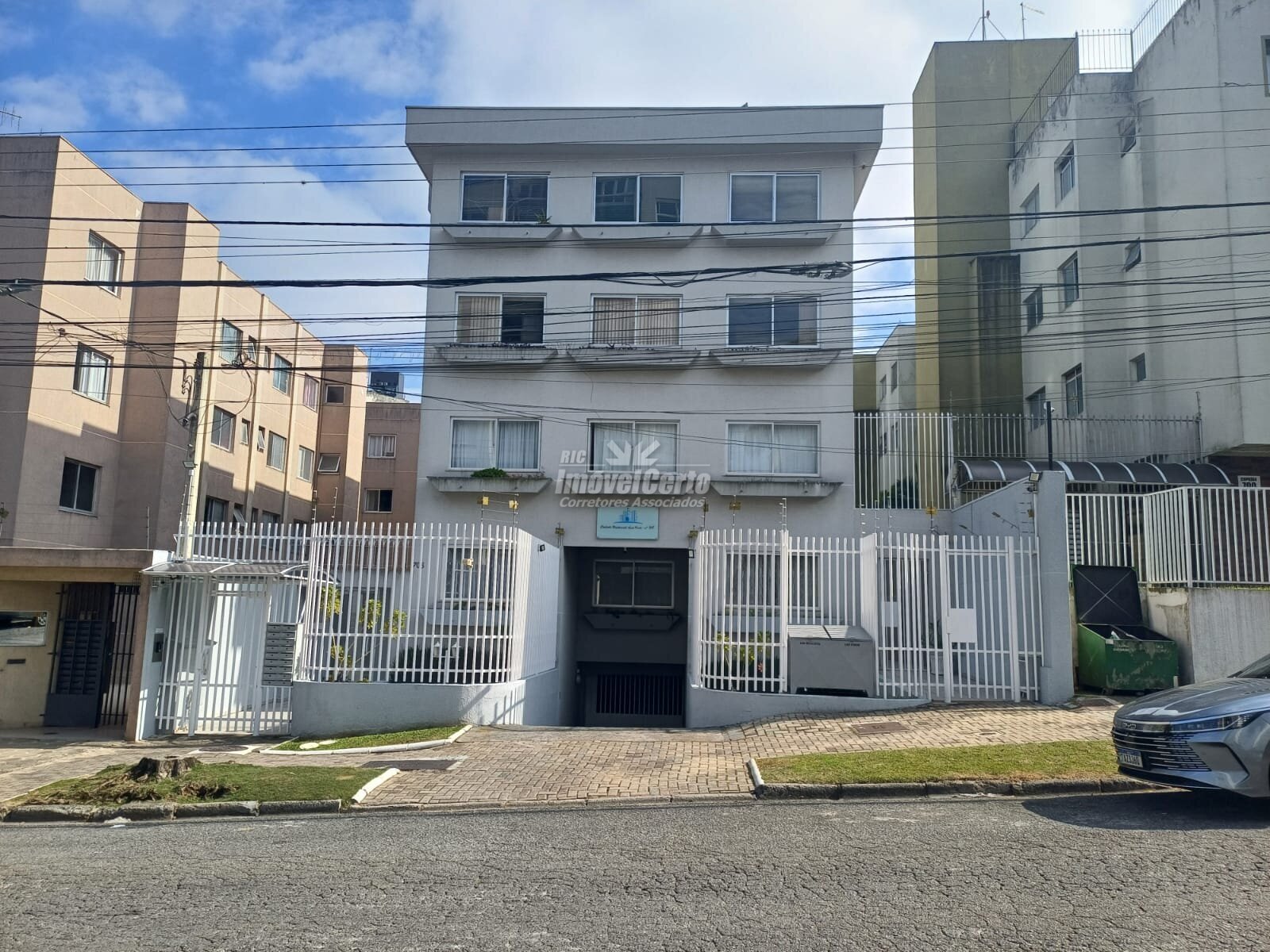 Apartamento de três quartos à venda no Água Verde.