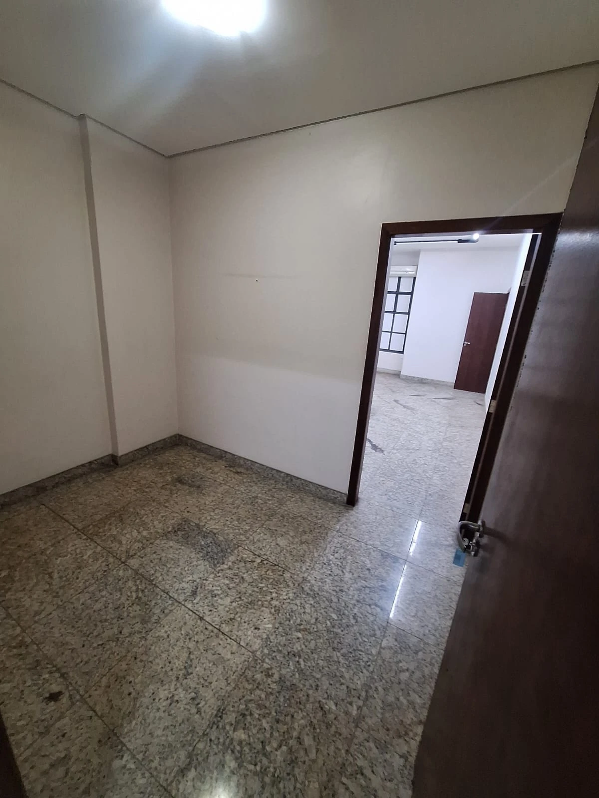Sala à venda 43m² por R$ 70.000,00