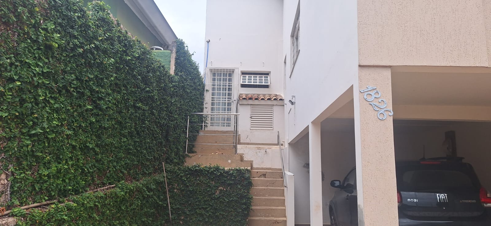 Casa - Rua Estevão de Mendonça 03/04 a Venda