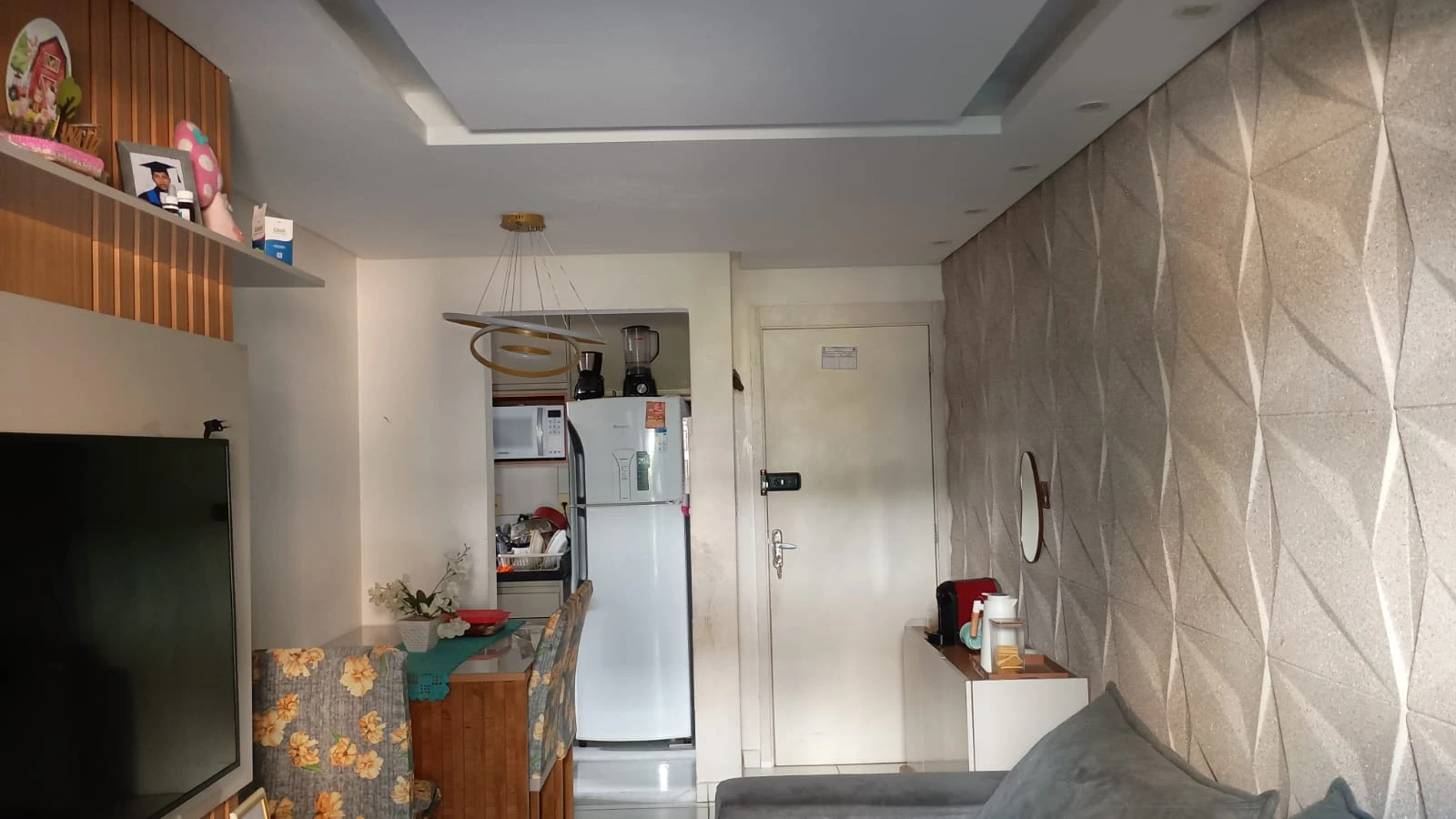 CHAVD DE APARTAMENTO NA BARRA PROX A PRAIA  TERREO 