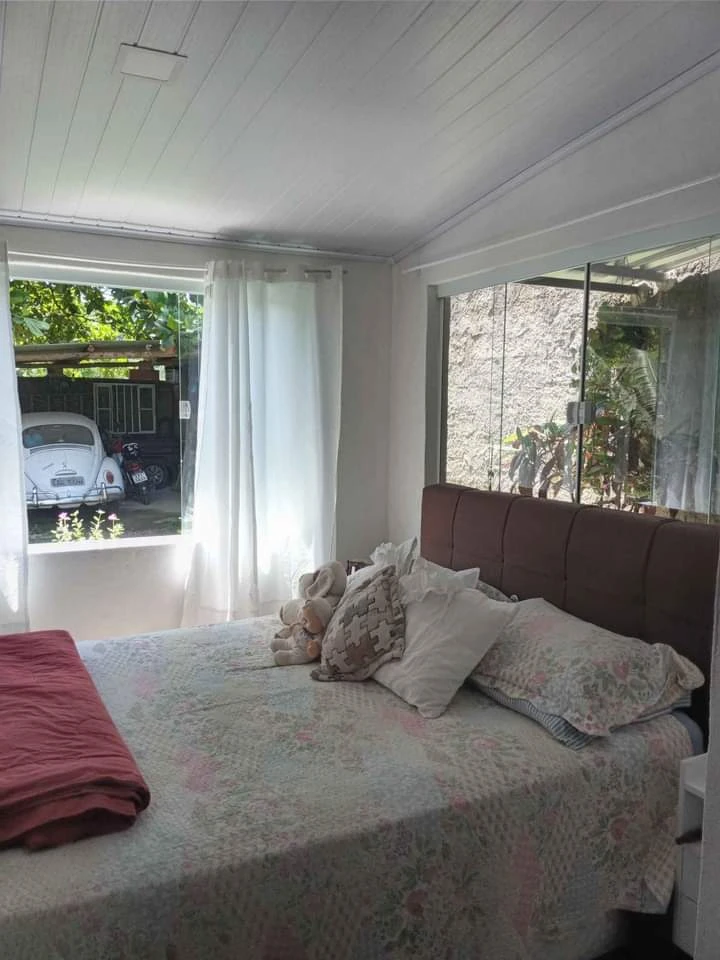 Casa com piscina em Guapimirim