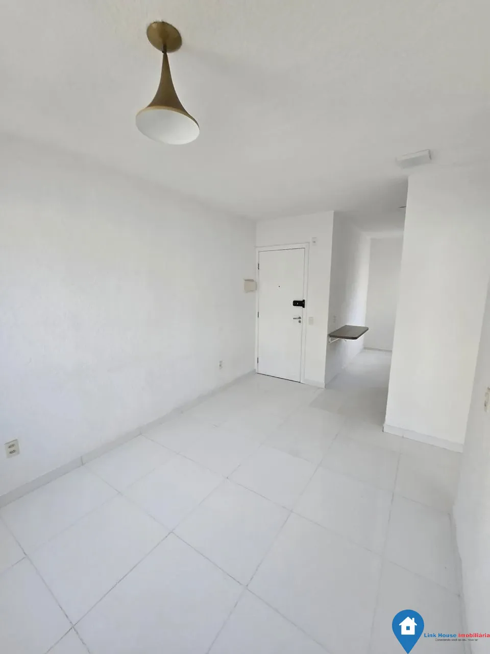 Apartamento 2/4 em lauro de freitaws