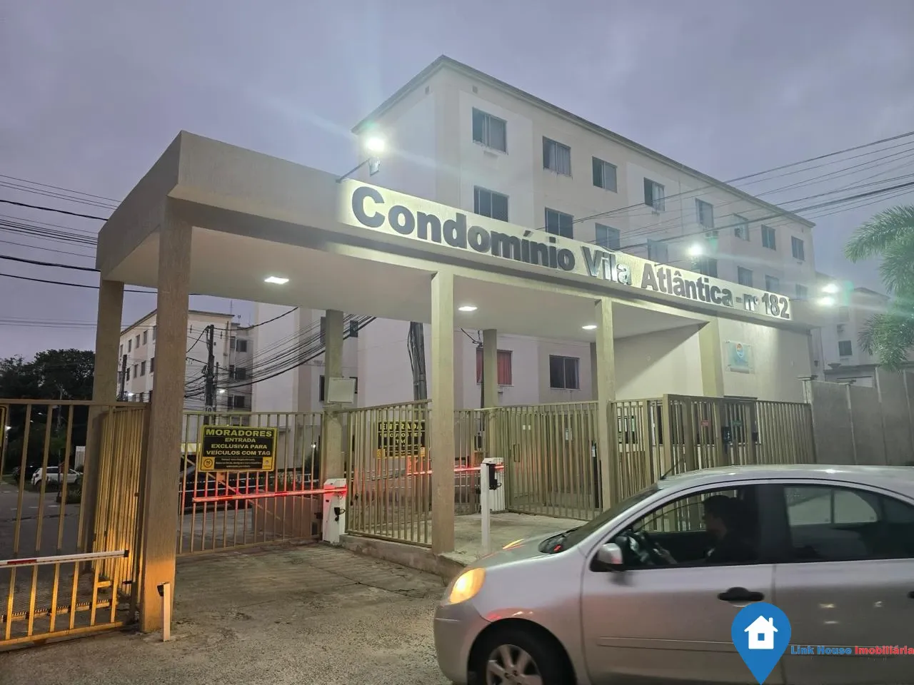Apartamento 2/4 em lauro de freitaws
