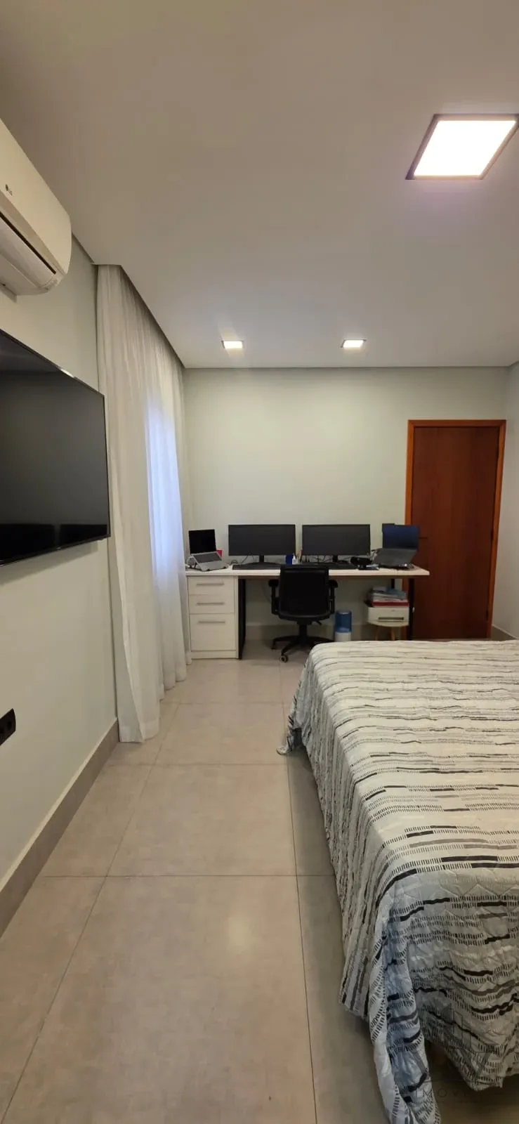 Miniatura 18