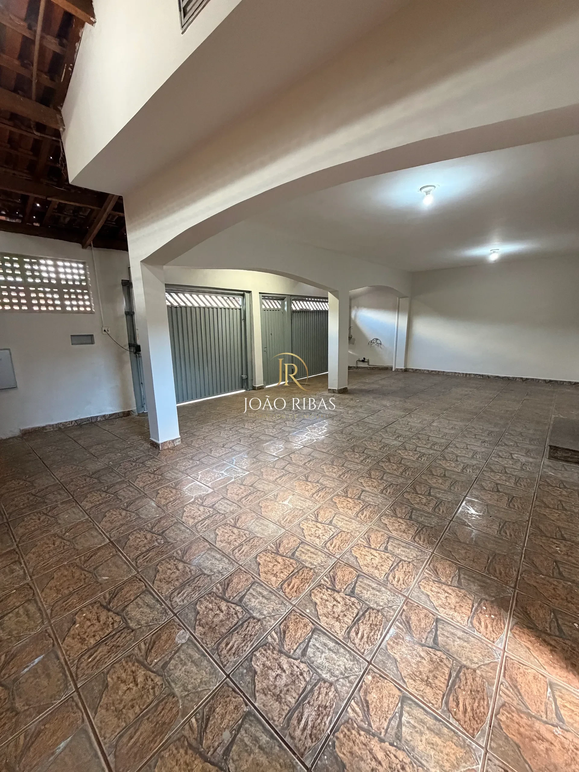 Casa à Venda no Jardim Geraldo de Carvalho | 3 Quartos | 173,51 m² de Construção