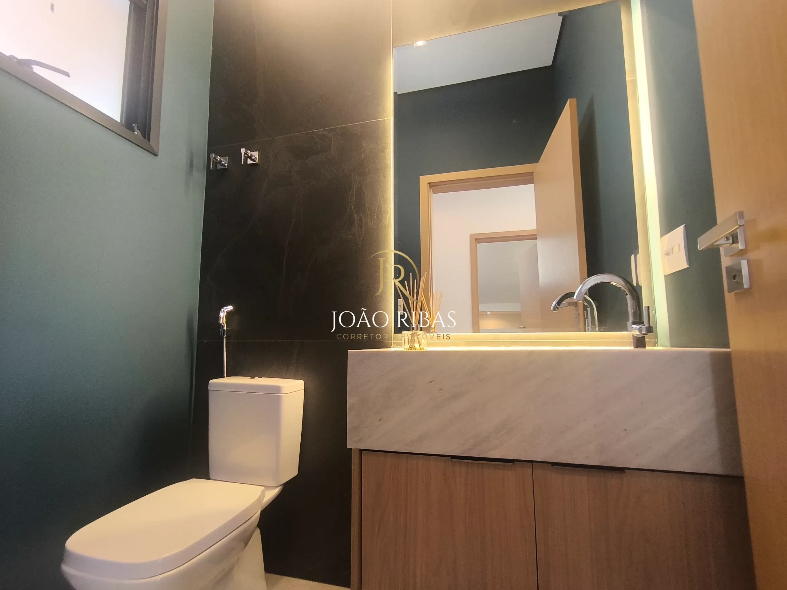 Miniatura 11