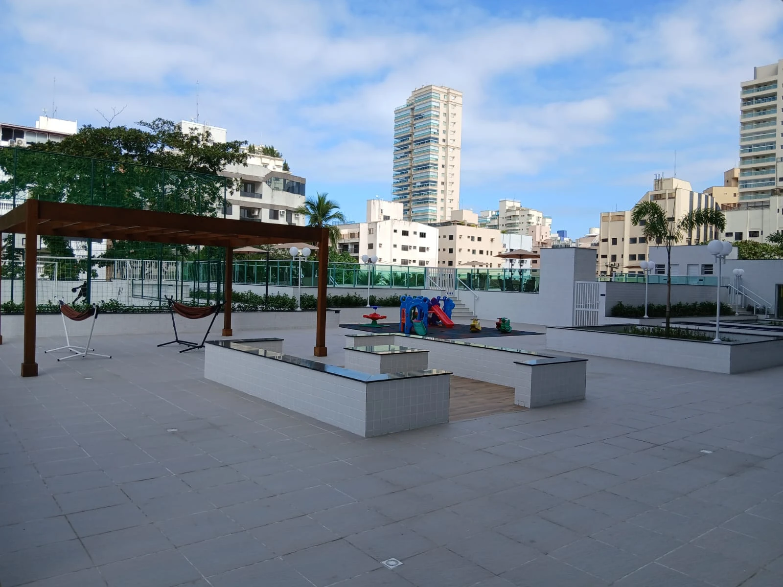 Apartamento Novo no Enseada Tower, Guarujá — 2 Dormitórios -Lazer - 2 vagas