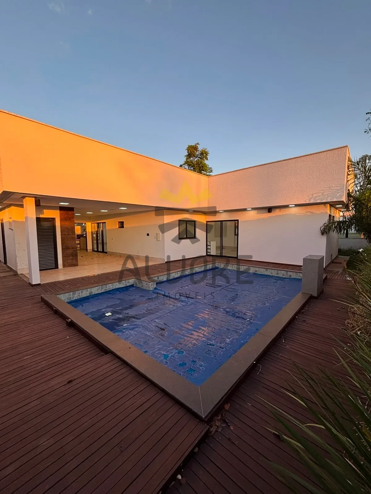 Casa Térrea Alto Padrão à Venda – Terras Alpha 1 | Senador Canedo