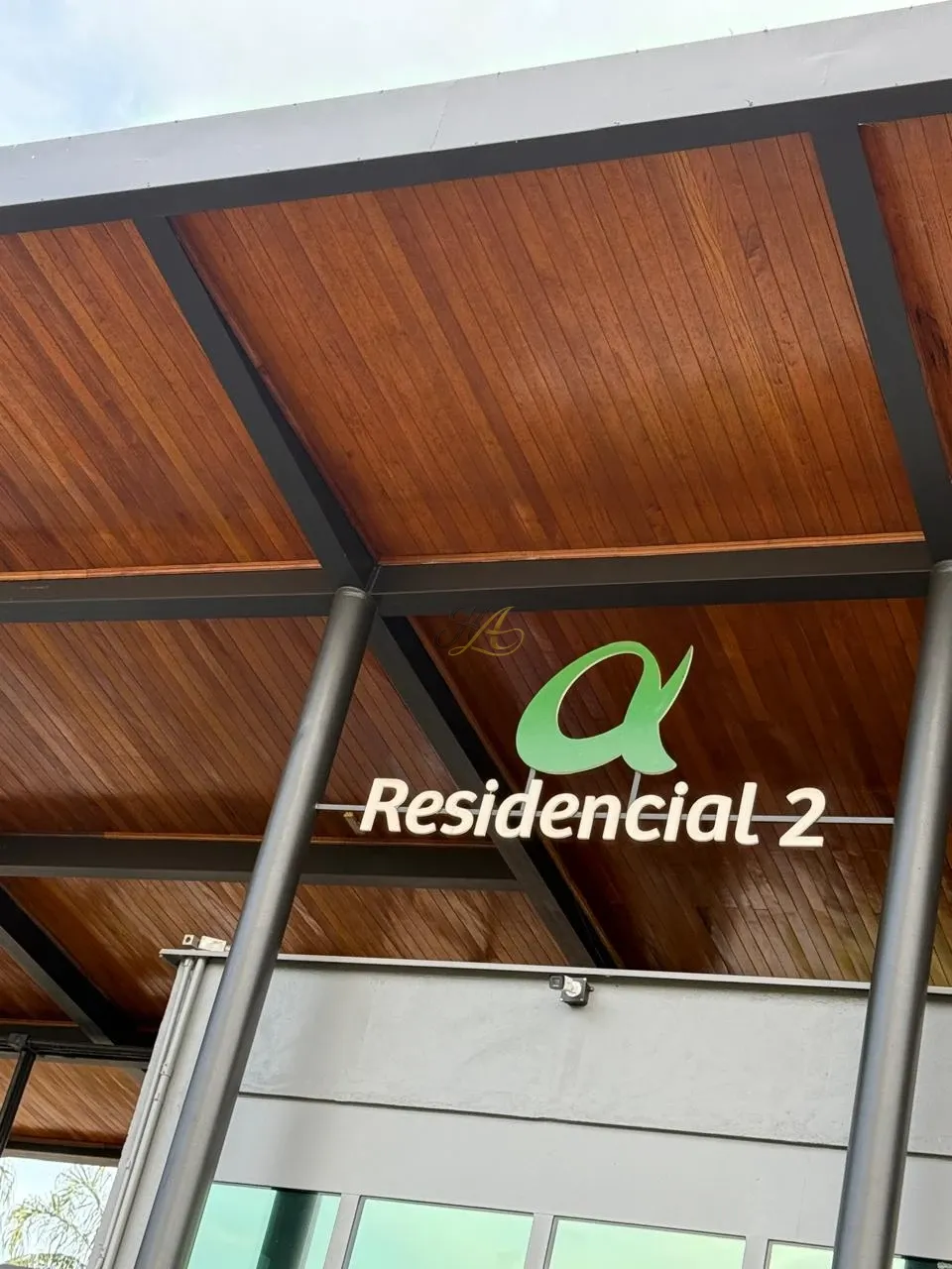 Terreno de 487,50 m² com declive à venda em condomínio | Alphaville