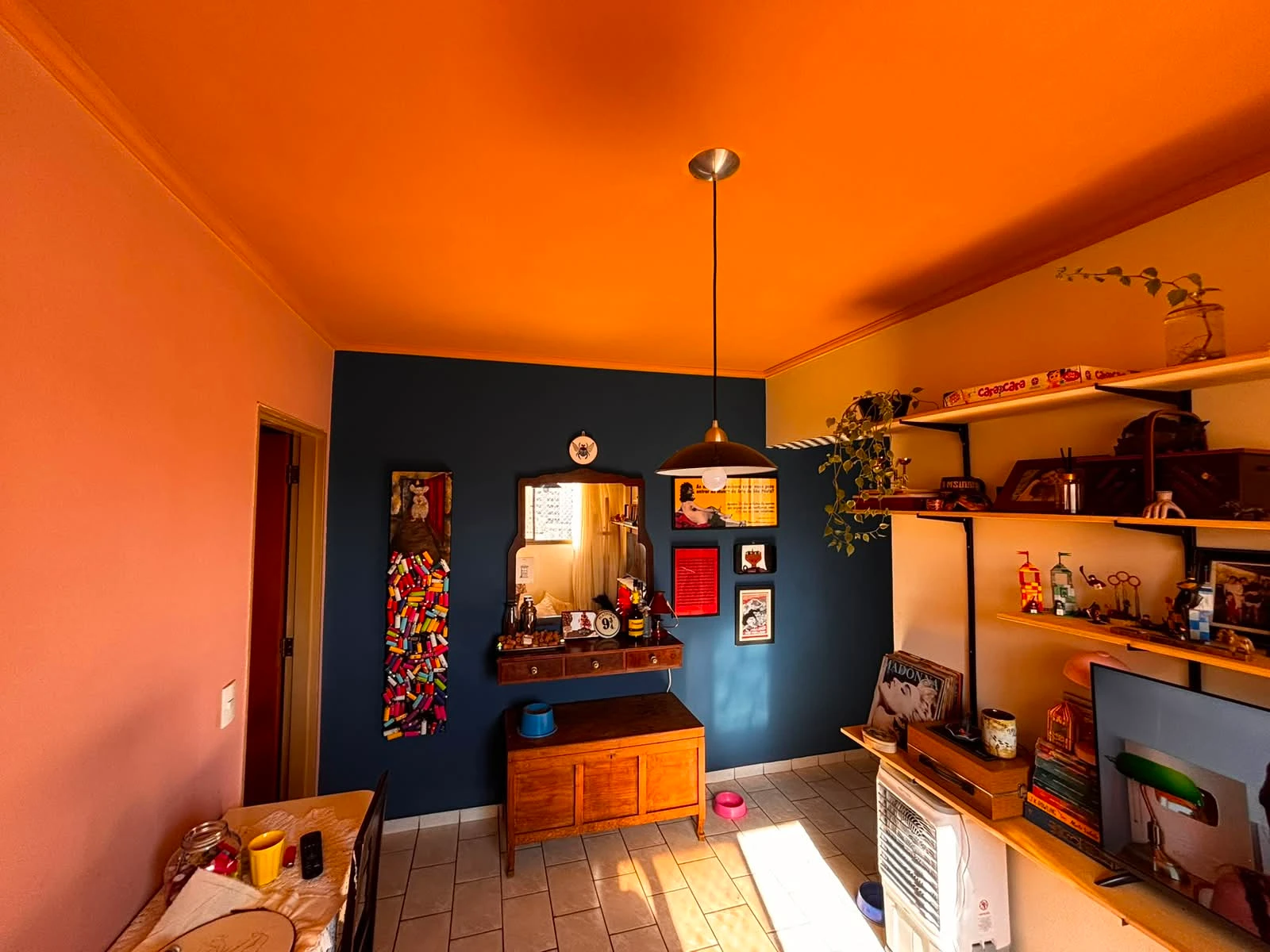 Vende/Aluga-se Apartamento Vila Imperial