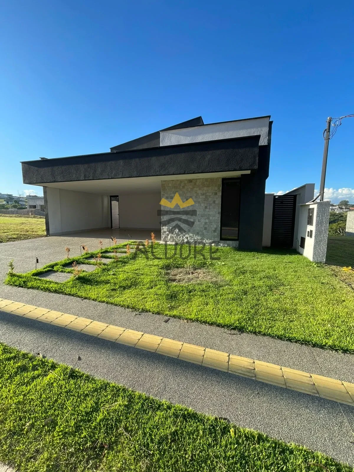 Casa Térrea para Alugar – Jardins Nápoles | Senador Canedo