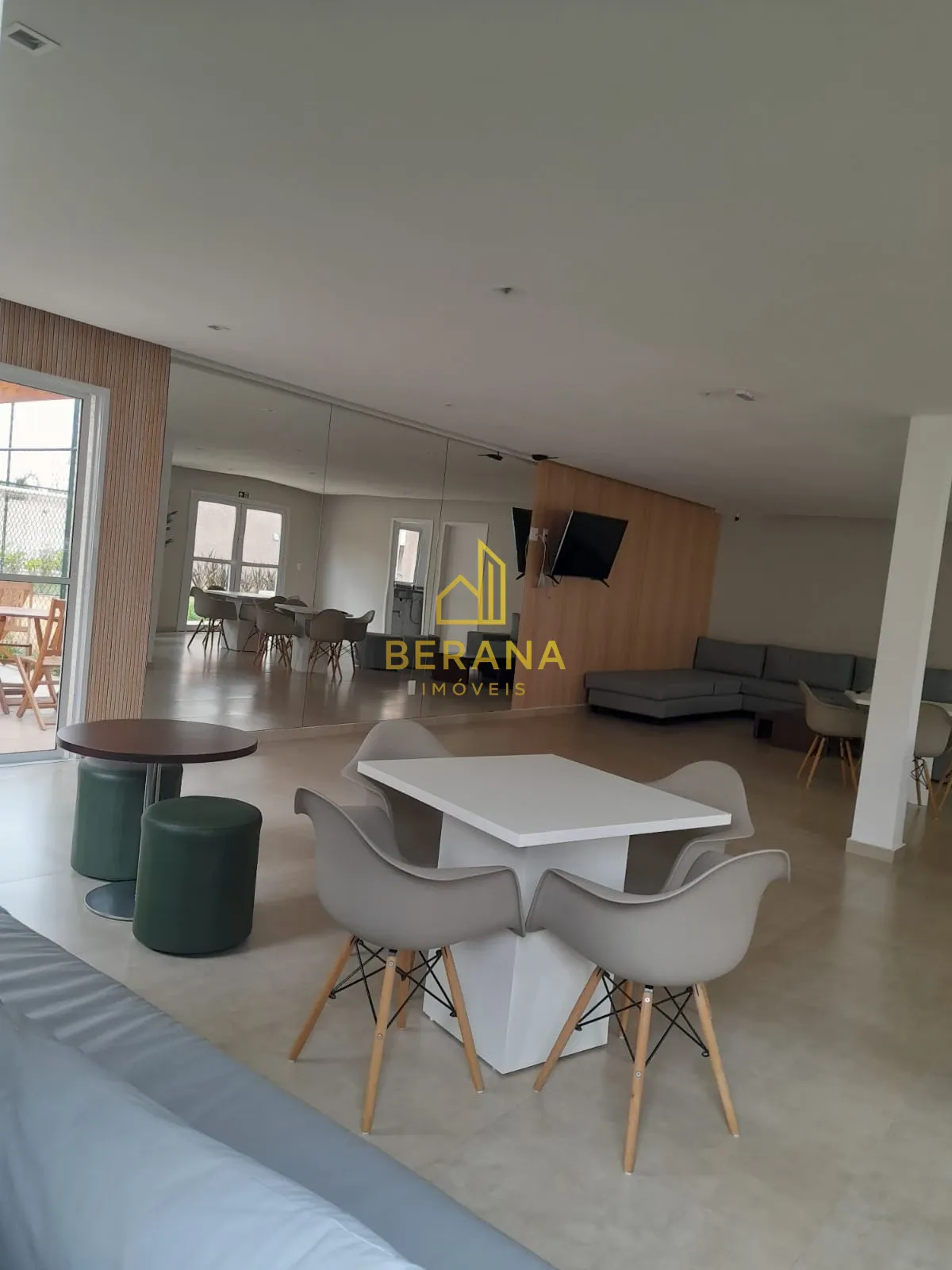 Apartamento à venda | 2 dormitórios | Semi mobiliado | Vista livre | 11º andar | Vaga coberta | Lazer Completo