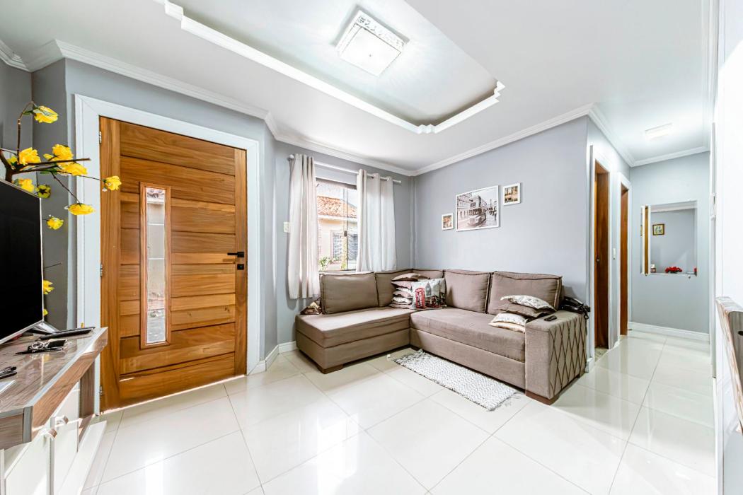 Maravilhosa casa em Condomínio com 70 m² + preparação para ático, Paloma em Colombo!