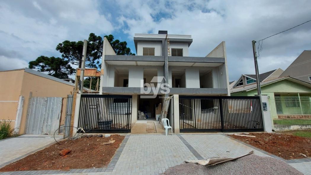 SOBRADO com 3 dormitórios à venda com 168m² por R$ 815.000,00 no bairro Boqueirão - CURITIBA / PR