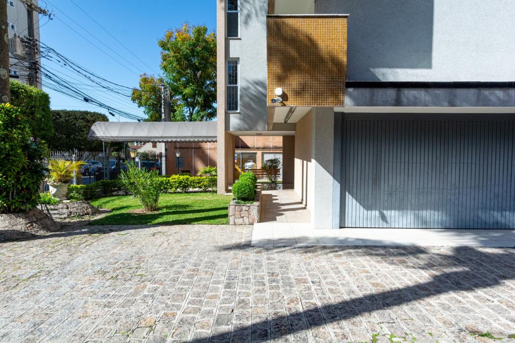 APARTAMENTO 1 POR ANDAR NO JUVEVÊ