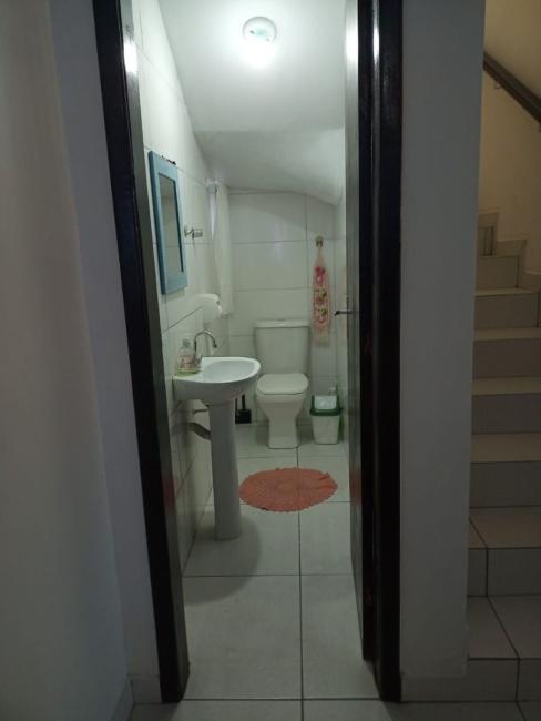 Sobrado com 3 dormitórios à venda, 99 m² por R$ 475.000,00 - Centro - Pontal do Paraná/PR