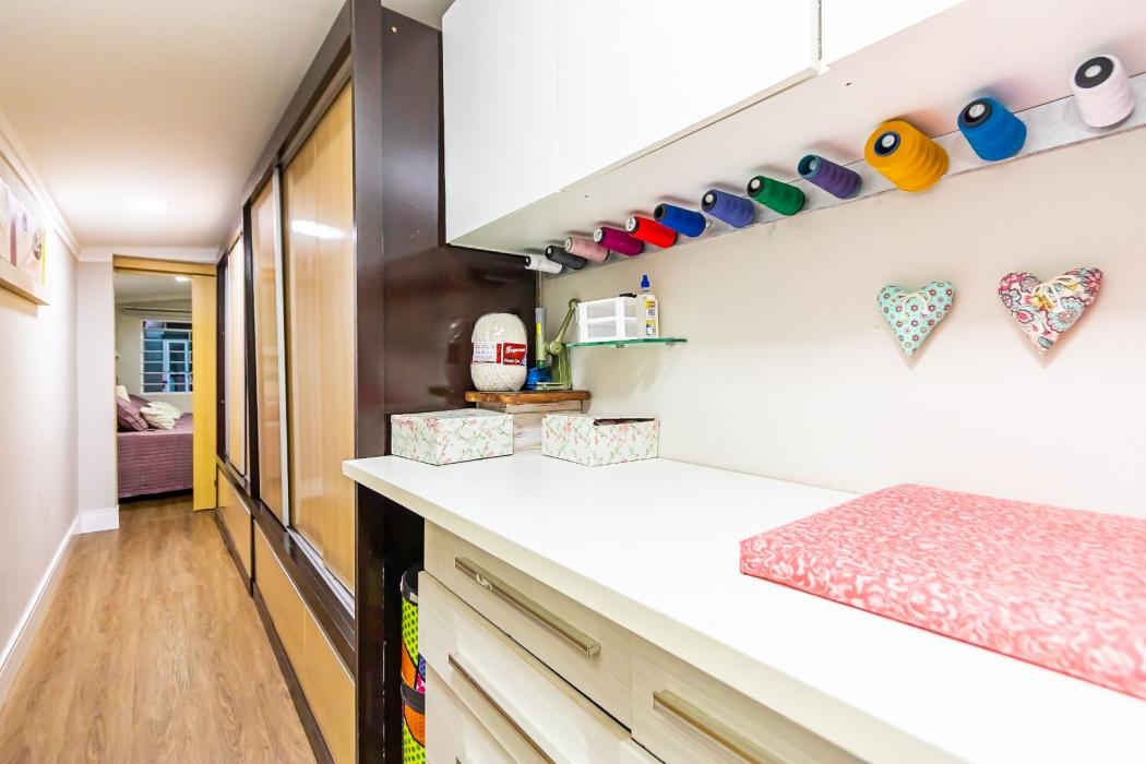 Casa Ampla com Espaço Gourmet e Suíte Conforto em Curitiba