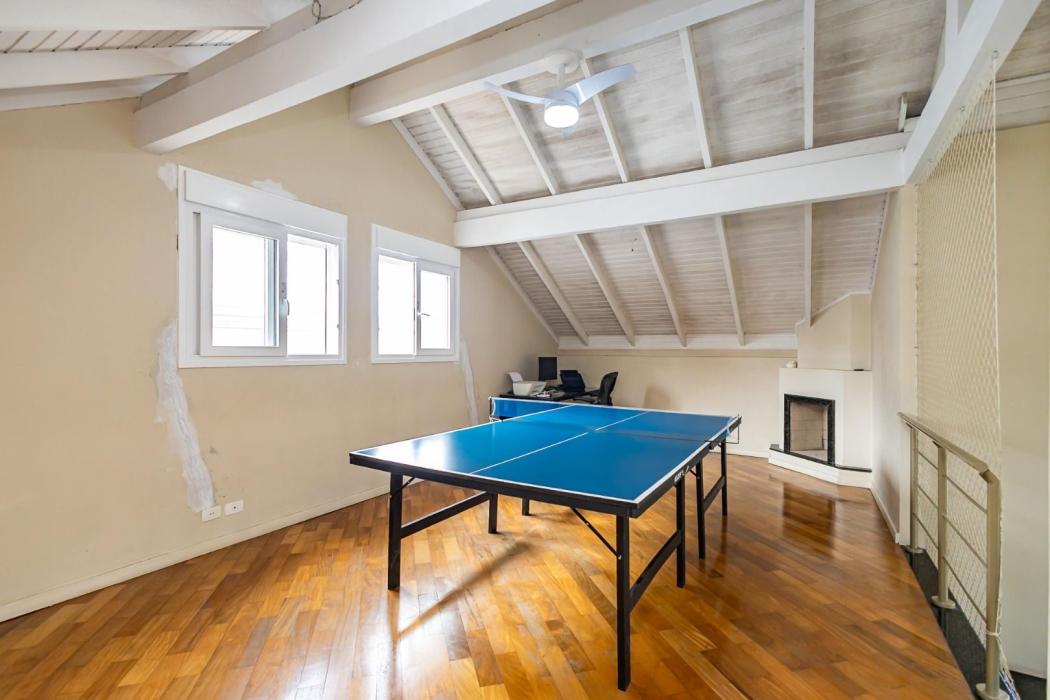 Casa com 4 dormitórios, 302 m² por R$ 2.100.000 - Campo Comprido - Curitiba/PR