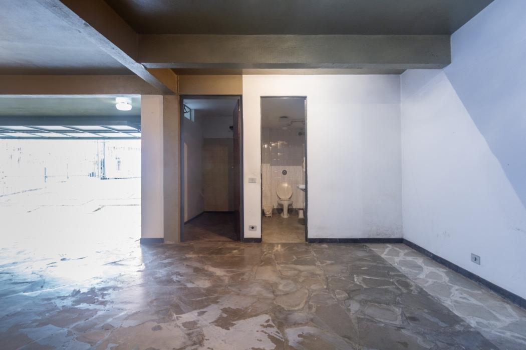 Casa Comercial/Residencial de Esquina no Alto da Glória