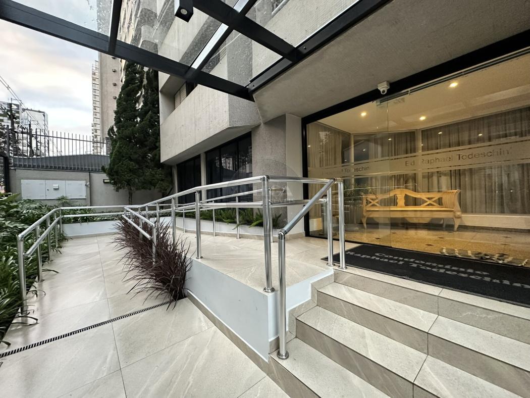 Apartamento 115m² no Água Verde por R$ 895.000,00 – 3 Quartos (1 Suíte) e Face Oeste