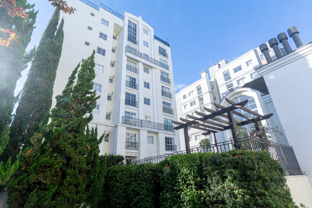 APARTAMENTO GARDEN AMPLO NO CRISTO REI