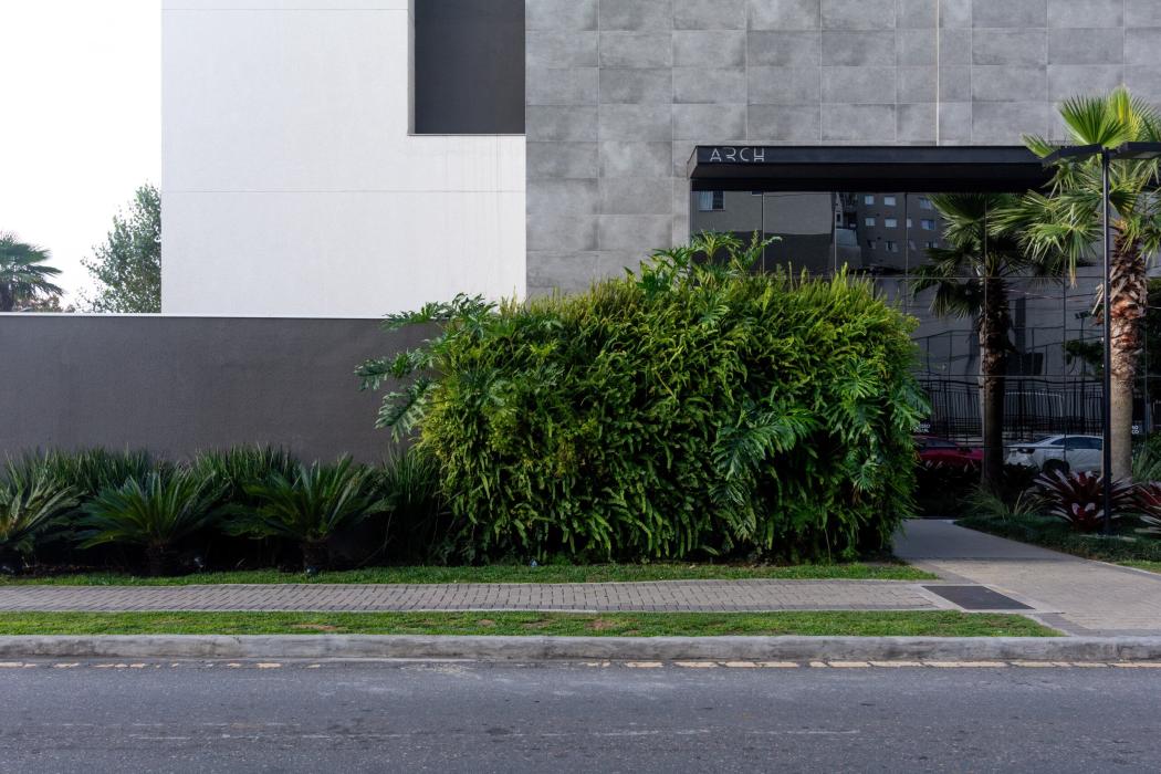 REVENDA NO ED. ARCH (VANGUARD) | Planta de 100 m²