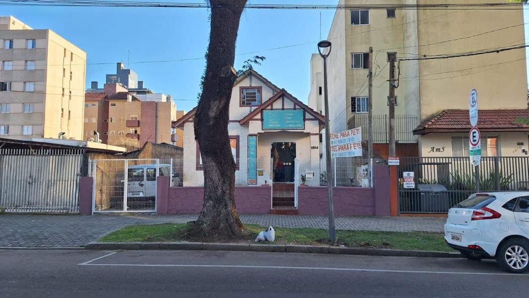 Excelente terreno para construção e permuta na Água Verde