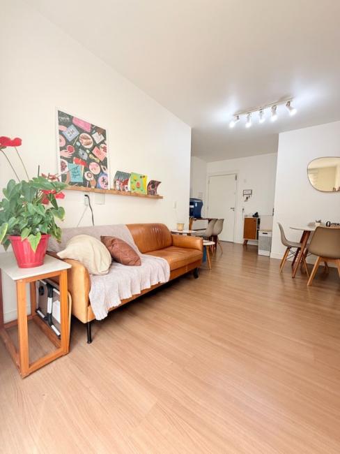 Apartamento Garden para Venda em Curitiba, Cajuru, 2 dormitórios, 1 suíte, 2 banheiros, 1 vaga