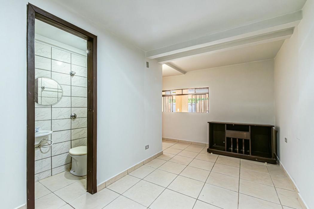 SOBRADO DIFERENCIADO NO PILARZINHO – AMPLO, COMPLETO E PRONTO PARA MORAR OU TRABALHAR I 250m²