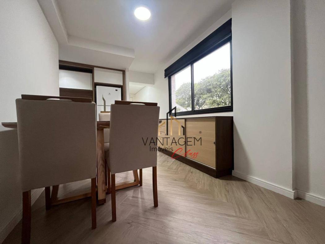 Apartamento com 2 dormitórios à venda por R$ 515.000 - Água Verde - Curitiba/PR