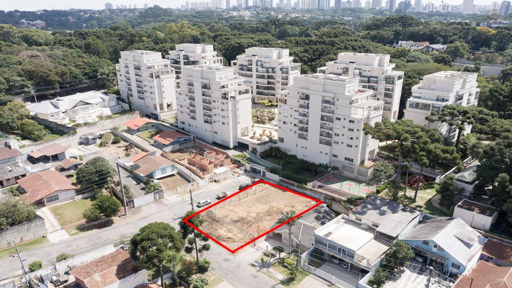 Oportunidade - Terreno de Esquina com 403m² no Campo Comprido