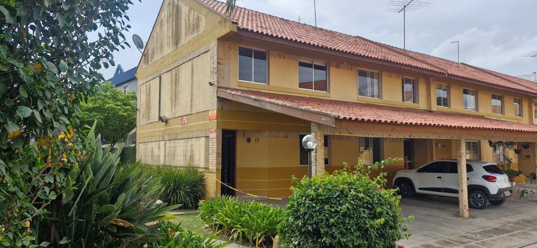 Sobrado em condomínio fechado no Bairro Uberaba
