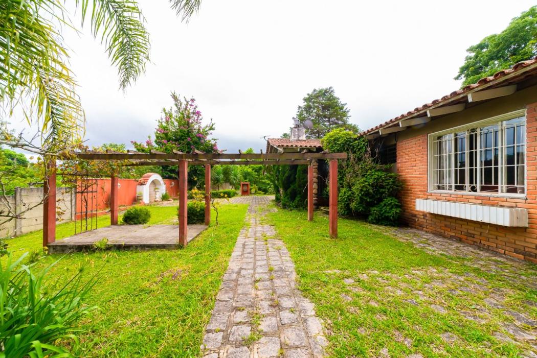 Casa com 6 dormitórios para alugar, 1000 m² por R$ 39.500,01/mês - Centro - Almirante Tamandaré/PR