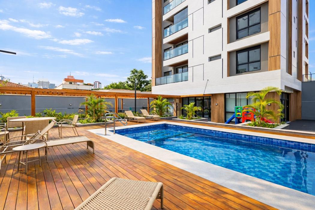 Apartamento novo mobiliado com 3 suítes à venda no bairro Alto da XV em Curitiba/PR