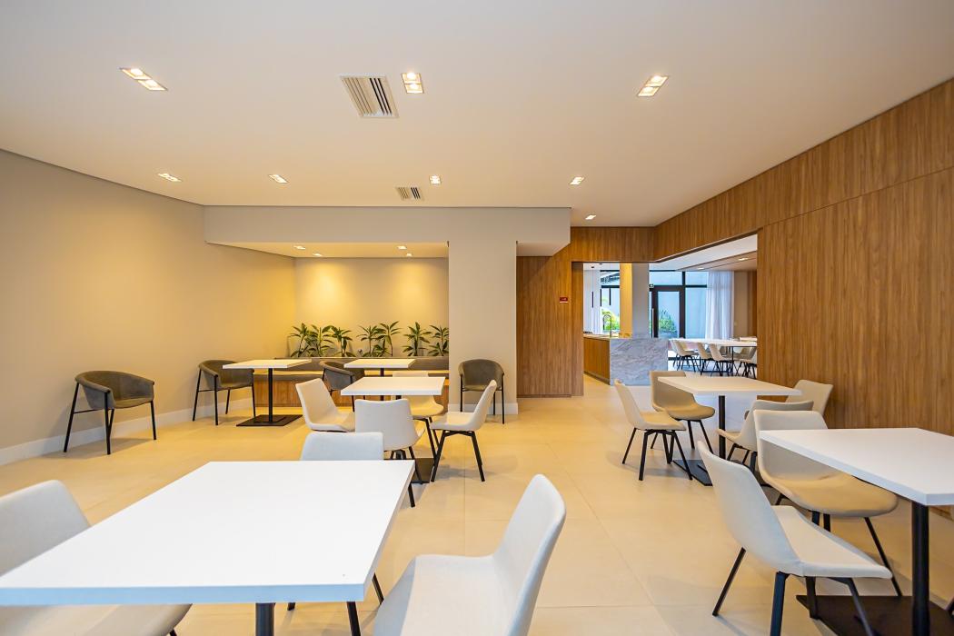 Apartamento novo mobiliado com 3 suítes à venda no bairro Alto da XV em Curitiba/PR