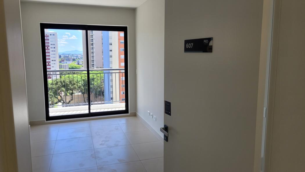 APARTAMENTO com 1 dormitório à venda com 61.62m² por R$ 410.000,00 no bairro Portão - CURITIBA / PR